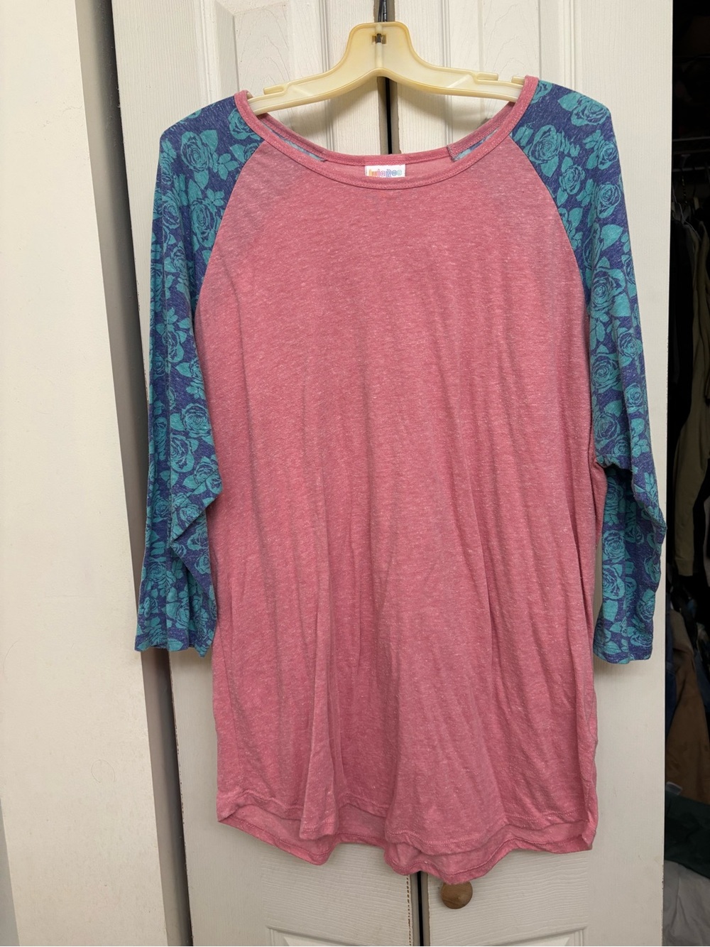 Lularoe Randy Heathered Pink Raglan Top with Teal Floral Sleeves